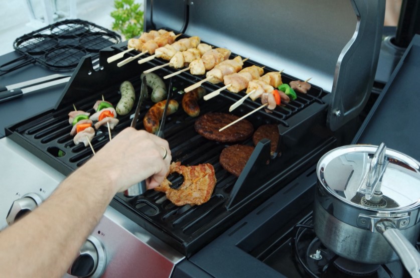 What To Consider Before Buying A Propane Grill?