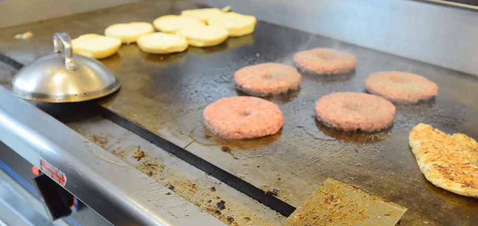 Flat-Top-Grill-Vs-Regular-Grill